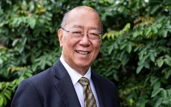 Dr Ronald Ng
